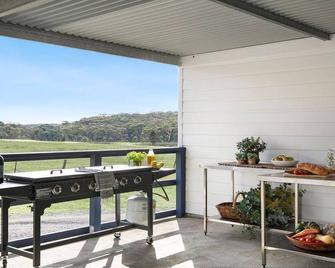 Sutton Forest Retreat Jimmys Homestead - Sutton Forest - Balcony