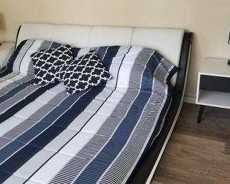 Relax in Style by Reese Creek! - Killeen - Bedroom