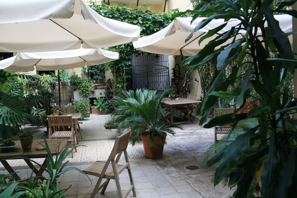 Casa Barbero Charme & Rooms - קטאניה - פטיו