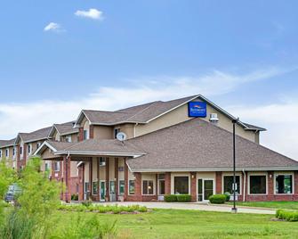 Baymont by Wyndham Indianapolis - Indianapolis - Bygning