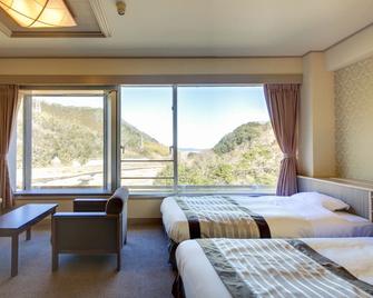 Misasa Royal Hotel - Misasa - Habitación