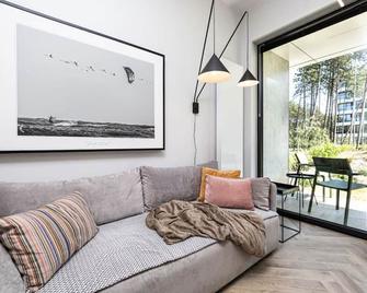 2homerent | Patio Shellter | Beachside | Wifi - Dźwirzyno - Living room