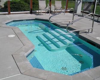 Crescent Bar Rv Resort - Quincy - Zwembad