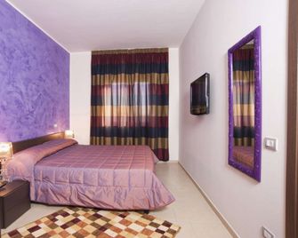 Hotel Massimino - Anguillara Sabazia - Schlafzimmer