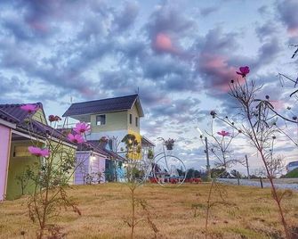 Lovely Farm - Khao Kho
