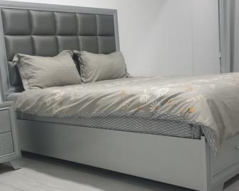 Maritimo Luxury Aparthotel - Constanţa - Schlafzimmer