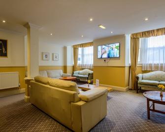 Russell Hotel - Weymouth - Phòng khách