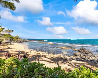 Kuau Plaza Paia Condo with Parking - Paia - Playa