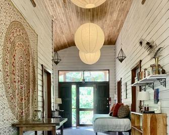 Sattva Land - Belmopan - Living room