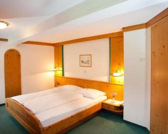 Landhotel Lacknerhof - Mariapfarr - Sypialnia