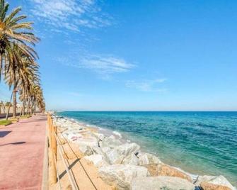 Can Mabi 30' Bcn next beach - Vilassar del Mar - Playa