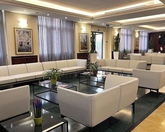 AS Hotel Dei Giovi - Cesano Maderno - Lounge