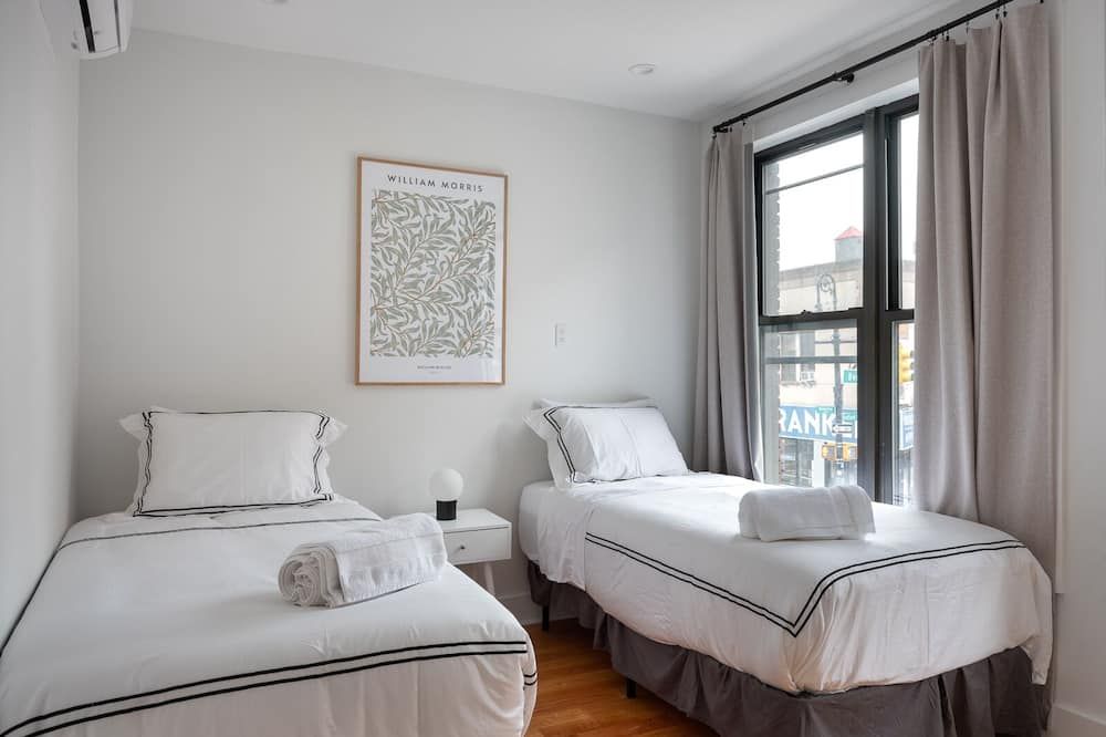 Three Bedroom Brooklynite Suite! - بروكلين - غرفة نوم