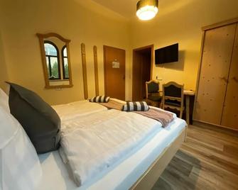 Pension Lindenhof - 德累斯頓 - 臥室