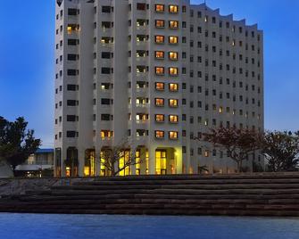 Hotel Royal Marine Palace Ishigakijima - Ishigaki - Bâtiment