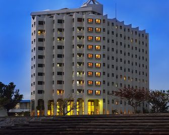 Hotel Royal Marine Palace Ishigakijima - Ishigaki - Bygning