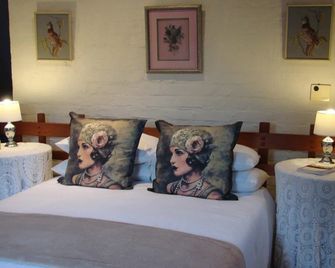 Hennie's Rest - Malelane