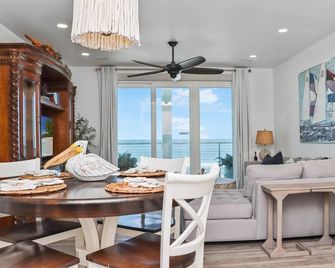 Just Beachy - Port St. Joe - Comedor