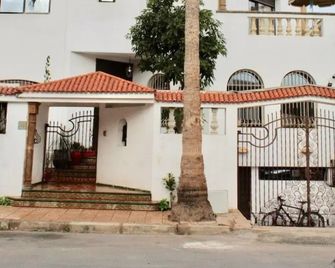 Aux Moules De Harhoura - Rabat - El Harhoura - Edificio