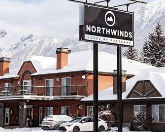 Days Inn by Wyndham Canmore - Canmore - Bygning