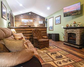 The Lil House - Robbinsville - Huiskamer