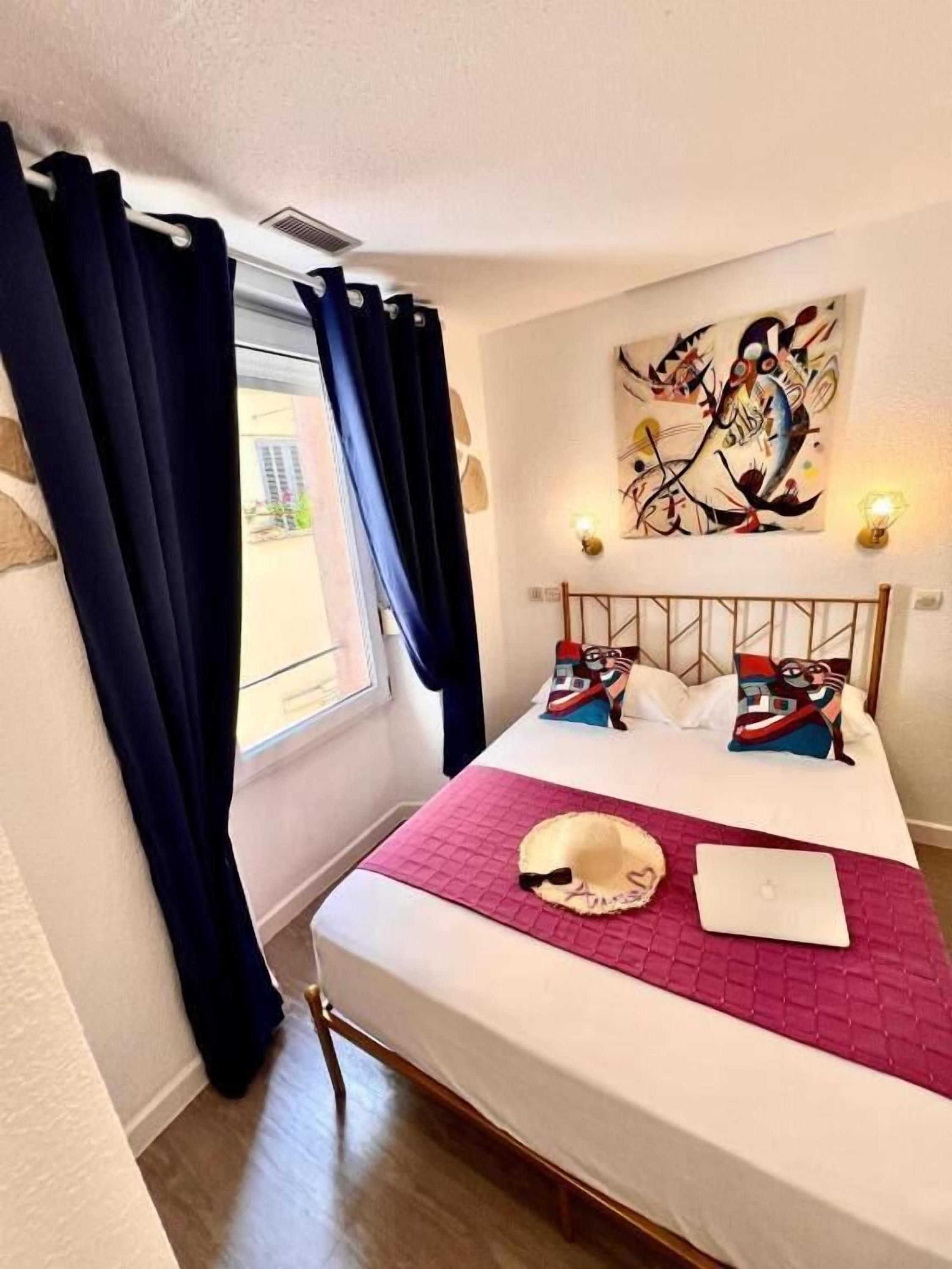 Hotel Appia - Cannes - Habitación