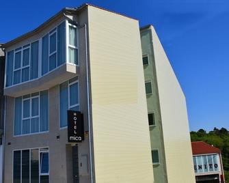 Hotel Mica - Palas de Rey - Building