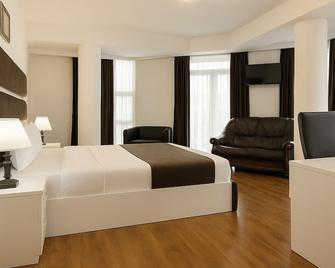 Hotel Grand Palace - Tiflis - Habitación