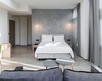 Superior One Boutique Hotel - Thessaloniki - Bedroom