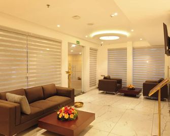 Hotel Diamond Fort - Perumanseri
