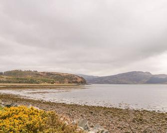 Craigard, Pet Friendly, Character Holiday Cottage In Kyle Of Lochalsh - Kyle