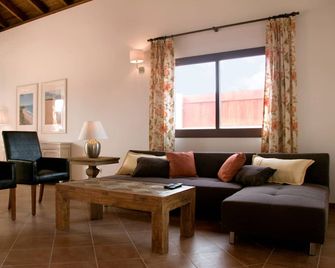 Ereza Villas Alicia - Caleta de Fuste - Sala de estar