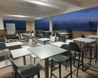 Middle Town Palace - Tropea - Restaurant