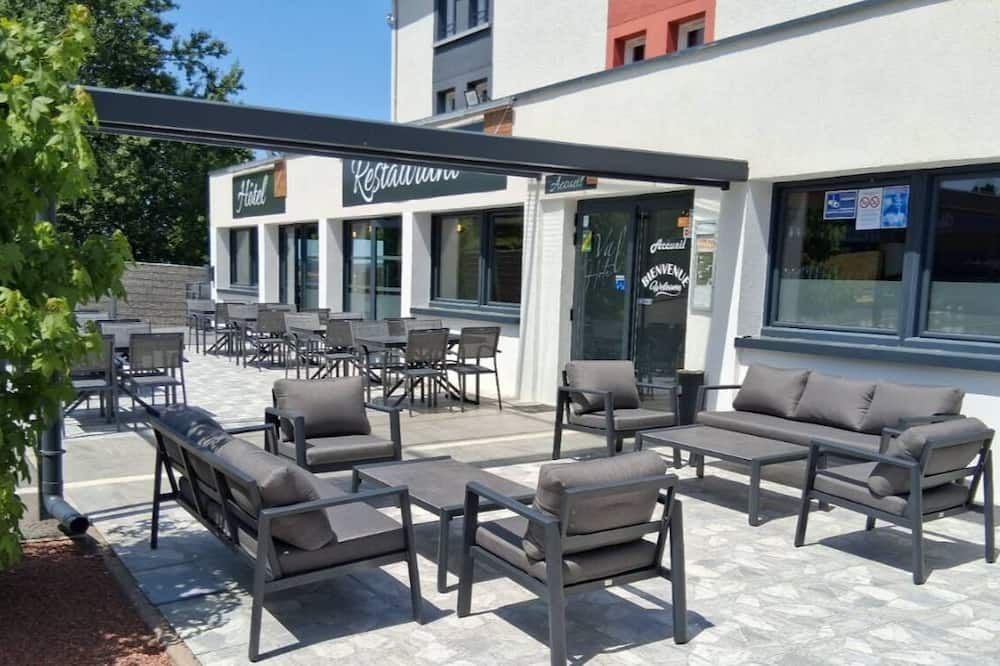 Val Hôtel Montbéliard Sud thumbnail 2