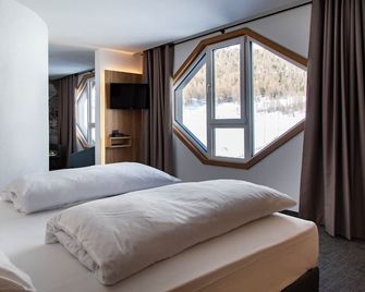 Blu Hotel Senales Zirm Cristal - Senales - Schlafzimmer