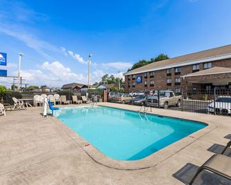 Americas Best Value Inn Mcminnville - McMinnville - Pool