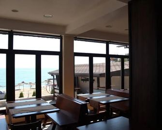 Family Hotel Piter - Golden Sands