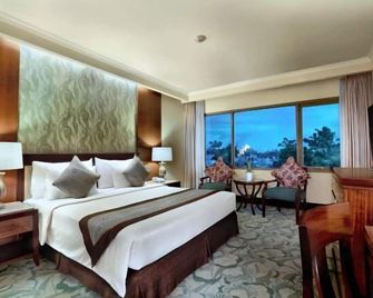 Aston Tropicana Hotel Bandung - Bandung - Bedroom