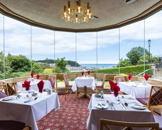 The Esplanade Hotel - סקארבורו - מסעדה