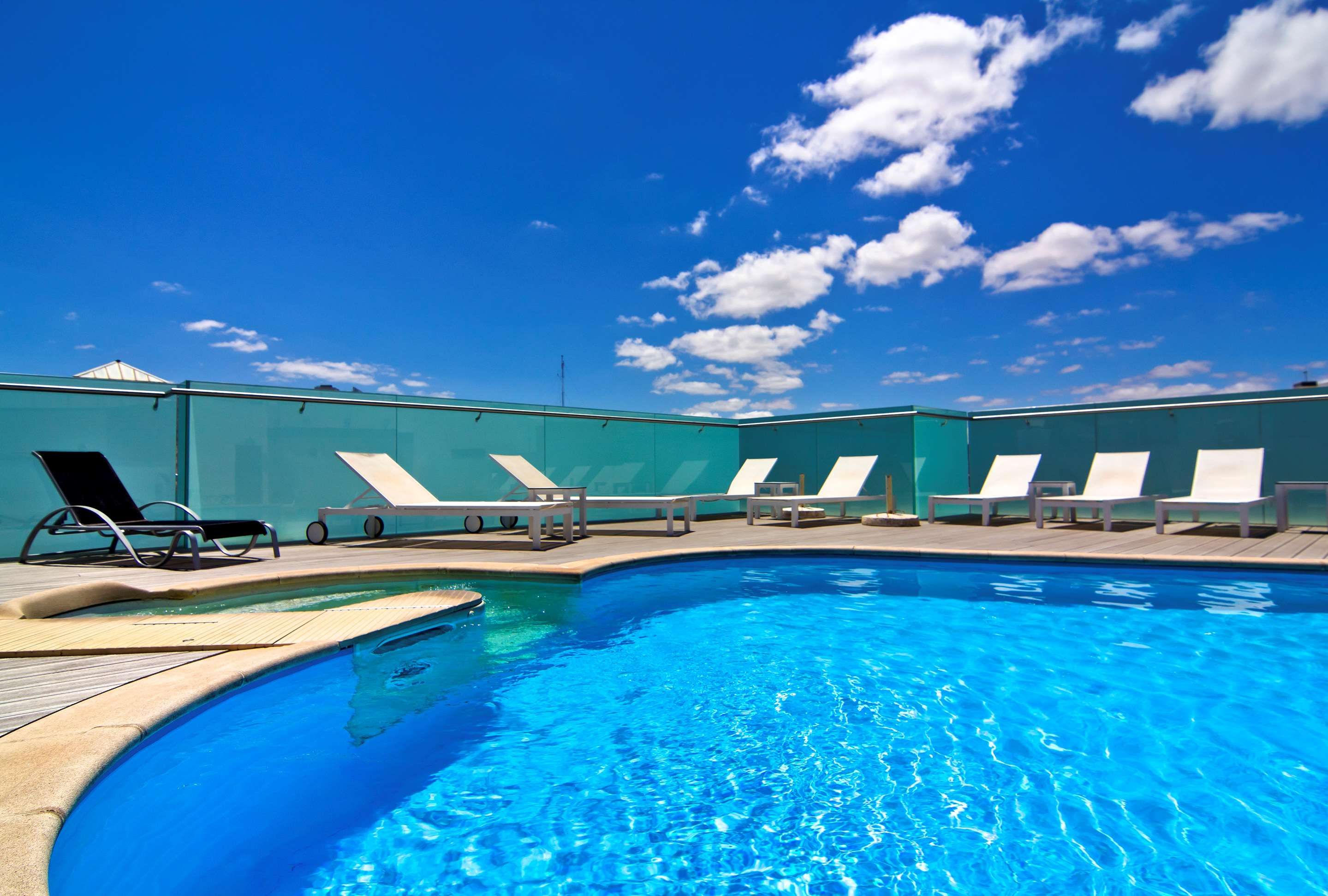 Sana Reno Hotel - Lisboa - Piscina