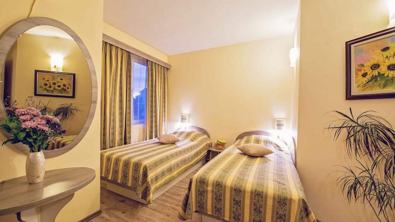 Hotel Color
