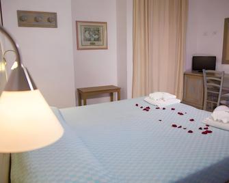 Alghero Vacanze Hotel - אלגרו - חדר שינה