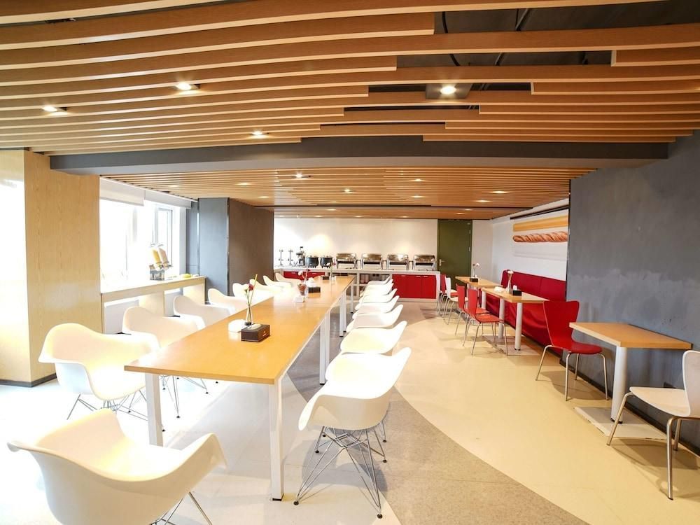 إيبيس شينغدو ويست جينكوي رود - تشنغدو - مطعم