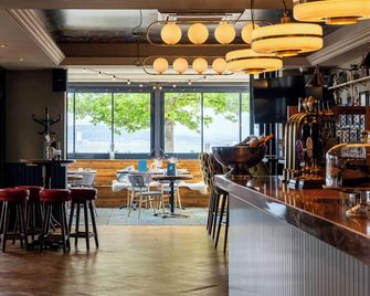 Oyster House - Свонсі - Бар