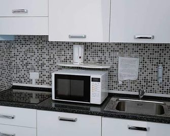 Affittacamere Sardegna Sole E Mare - אלגרו - מטבח