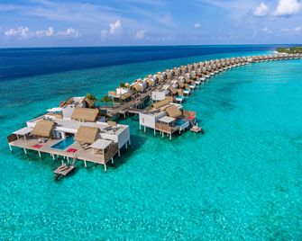 Emerald Maldives Resort & Spa - Fasmendhoo - Building