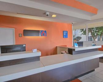 Ramada by Wyndham Merced - Merced - Vastaanotto