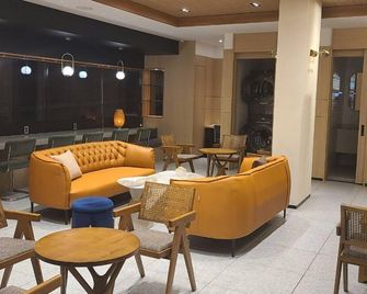 브라운도트호텔 기장역점 - 장안 - 라운지