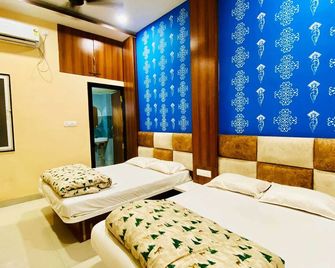 Hotel Tanish - Omkareshwar - Bedroom
