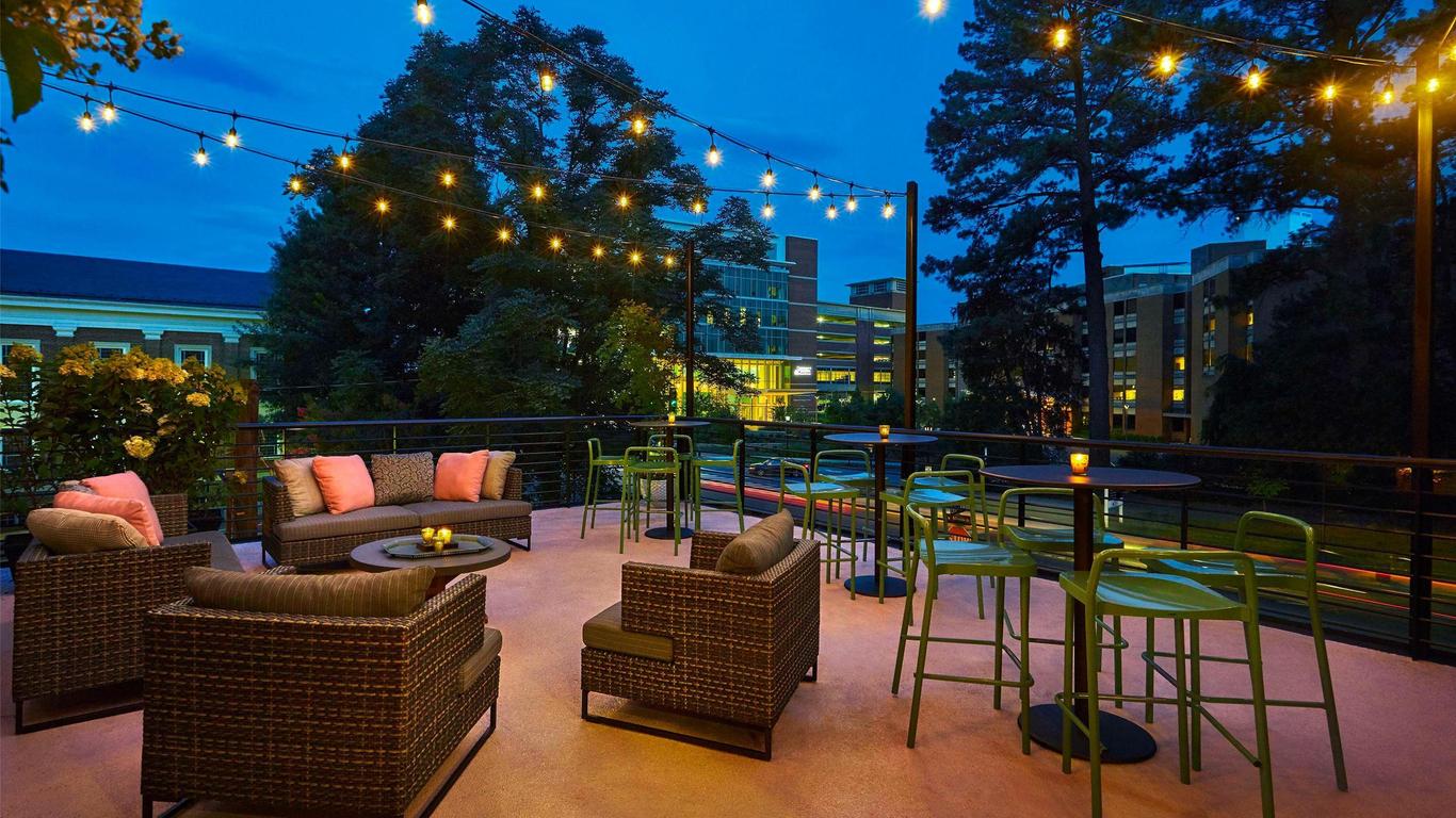 Graduate by Hilton Charlottesville